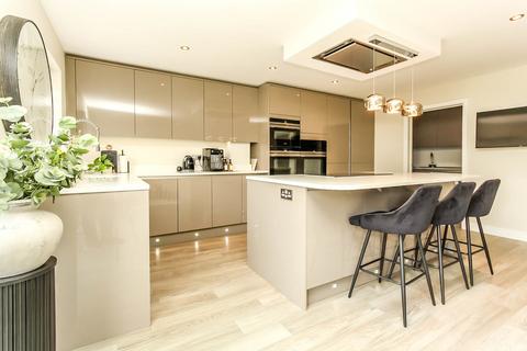 2 Cleavers View, Earls Barton, Northampton, NN6 0FR