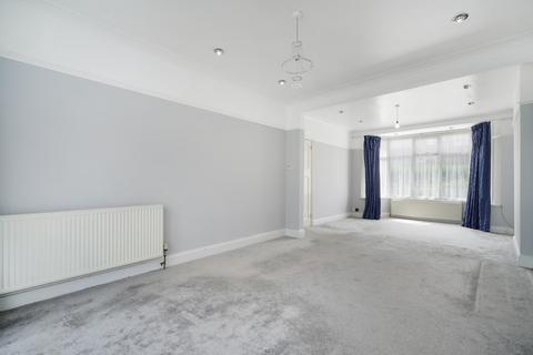 3 bedroom semi-detached house to rent, Springfield Gardens, London