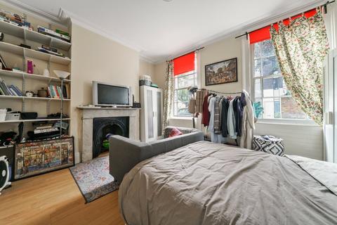 1 bedroom flat to rent, St Martins Close, Camden, London