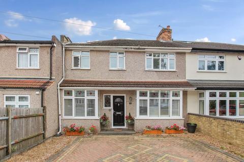 4 bedroom semi-detached house for sale, Iris Avenue, Bexley