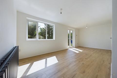 103 Pennycroft Road, Uttoxeter, ST14 7ES
