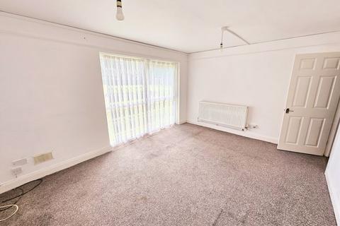 2 bedroom ground floor flat for sale, Parkfield House, Gravelly Hill, Erdington, Birmingham, B23 7NR