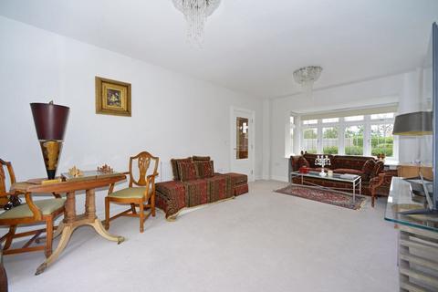 3 bedroom semi-detached house for sale, Lorimer Avenue, Cranleigh