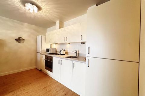 1 bedroom apartment for sale, Heritage Avenue, London