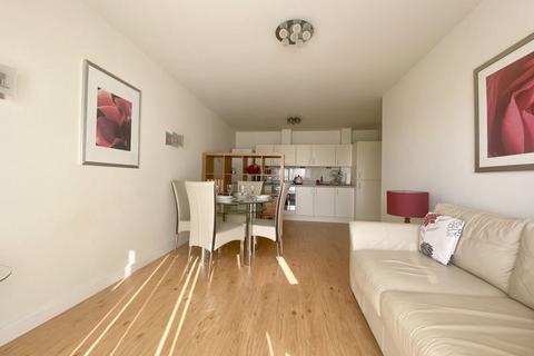 1 bedroom apartment for sale, Heritage Avenue, London