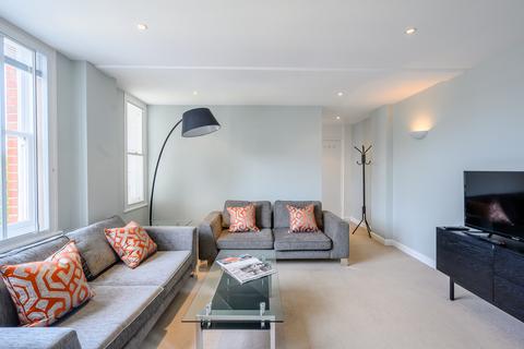 2 bedroom penthouse to rent, Hill Street, Mayfair, London W1, Mayfair W1J