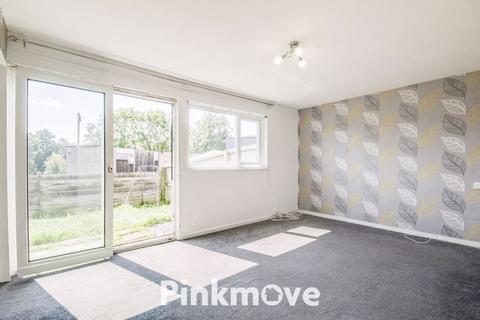 3 bedroom terraced house for sale, Amroth Walk, Cwmbran - REF# 00025222