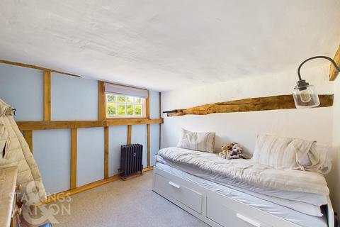 3 bedroom cottage for sale, Quidenham Road, Kenninghall, Norwich