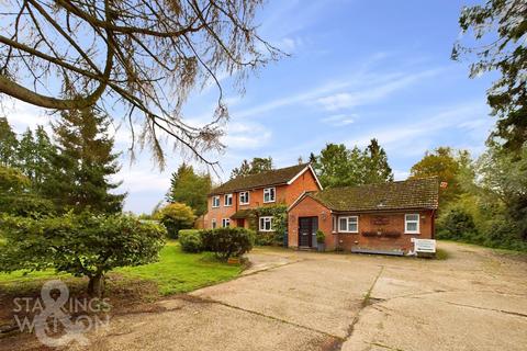 5 bedroom detached house for sale, Diss Road, Scole, Diss