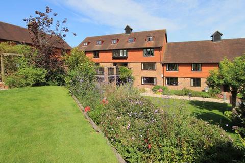 2 bedroom retirement property for sale, Crittles Court, Wadhurst