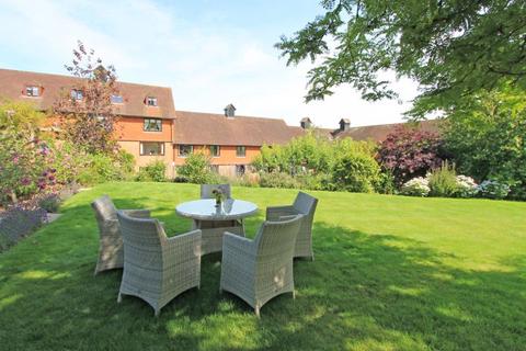 2 bedroom retirement property for sale, Crittles Court, Wadhurst