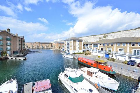 2 bedroom apartment to rent, Victory Mews, Brighton Marina, BN2