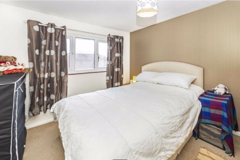 1 bedroom flat to rent, Perry Avenue, W3