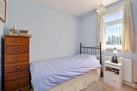 24 Tillotson Road, Harrow, HA3 6PS