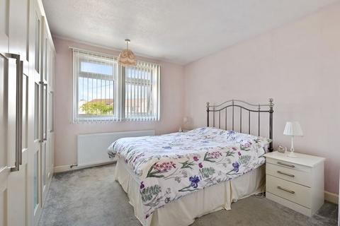 24 Tillotson Road, Harrow, HA3 6PS
