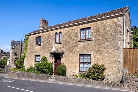 4 bedroom detached house for sale, 30 Quaperlake Street, Bruton BA10