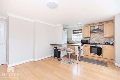 2 bedroom apartment for sale, Avon Close, Bournemouth, BH8