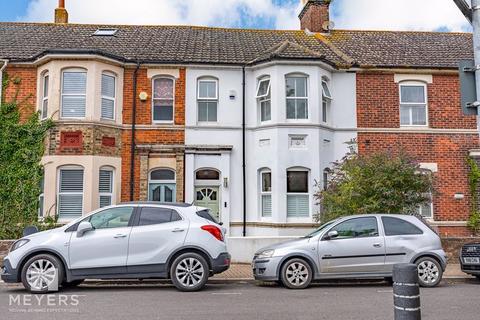 4 bedroom terraced house for sale, Market Close, Poole BH15