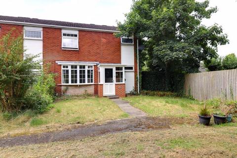 3 bedroom semi-detached house for sale, Trent Close, Stafford ST17