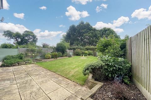 12 Bearcroft Avenue, Great Meadow, Worcester, WR4 0DR