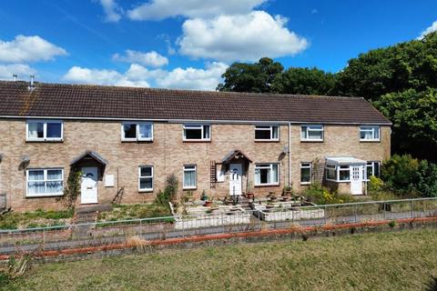 4 Blackdown View, Norton Fitzwarren, Taunton, TA2 6RW