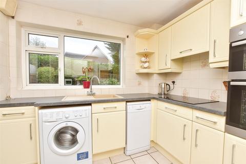 4 bedroom detached house for sale, Broadoak Avenue, Maidstone, Kent