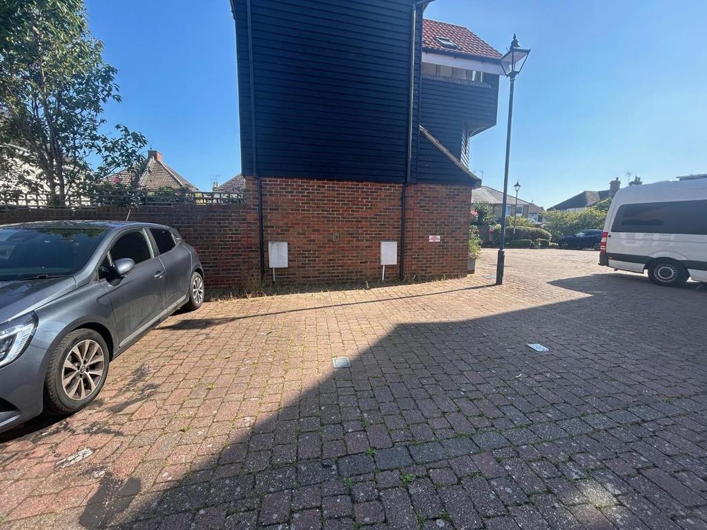 Parking.jpg