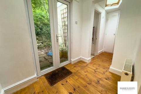 5 Blackbrook, Treharris, CF46 5LY