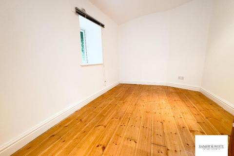 5 Blackbrook, Treharris, CF46 5LY