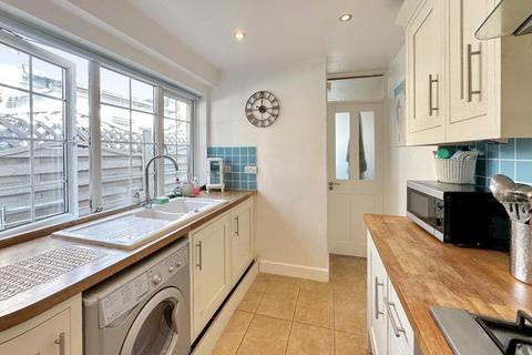 21 Cliffe Road, South Croydon, CR2 6PQ