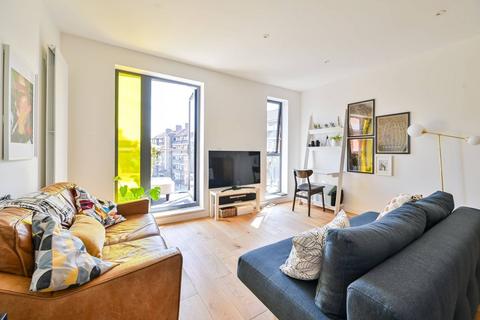 2 bedroom flat for sale, Waleorde Road, Elephant and Castle, London, SE17