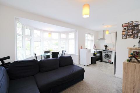 5 bedroom semi-detached house for sale, The Woodlands, Southgate