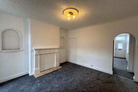 2 bedroom terraced house to rent, Westfield Road, Hemsworth, Pontefract, WF9