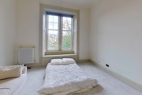 3 bedroom flat to rent, Dowanside Road, Dowanhill, Glasgow, G12