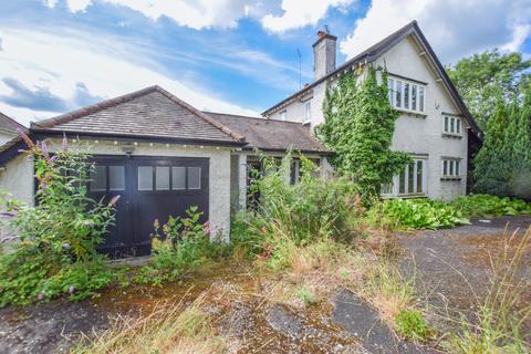 7 Bramley Avenue, Coulsdon, CR5 2DR