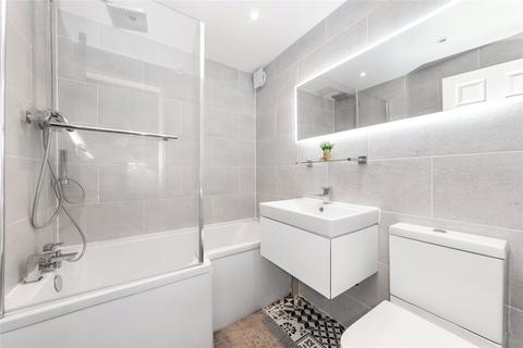66 Berkshire Way, Mitcham, CR4 1QT