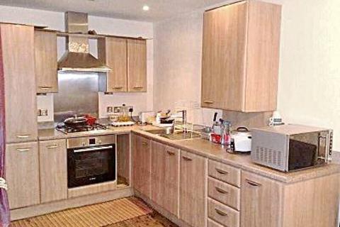 2 bedroom detached house to rent, Midford Grove, Birmingham B15