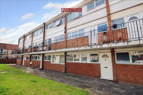 undefined, Green Place, Crayford