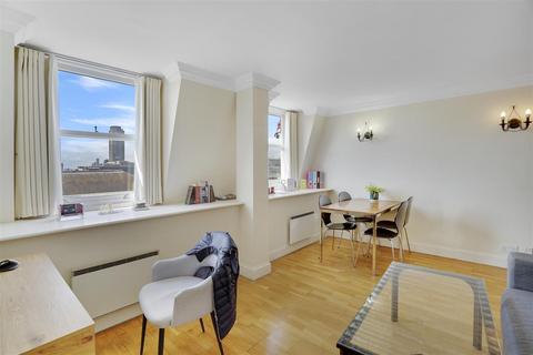 1 bedroom apartment for sale, 38 Ludgate Hill