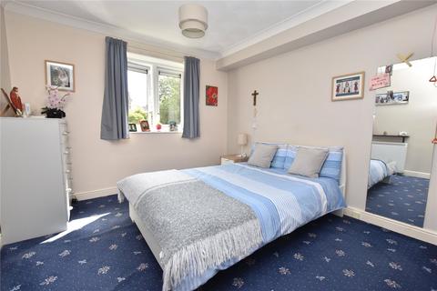 1 bedroom apartment for sale, Flat 6, Orchard Court, Orchard Lane, Guiseley, Leeds