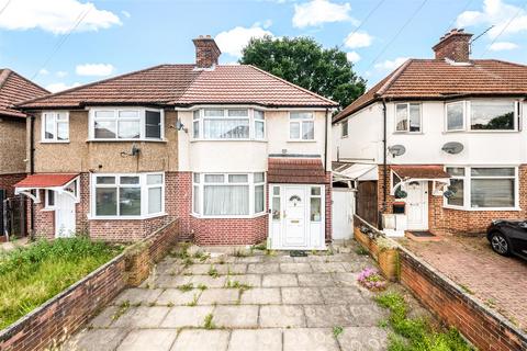 3 bedroom semi-detached house for sale, Berkeley Waye, Hounslow TW5