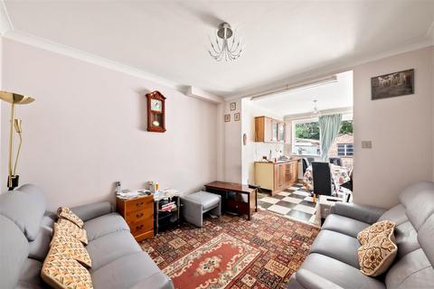 48 Berkeley Waye, Hounslow, TW5 9HL