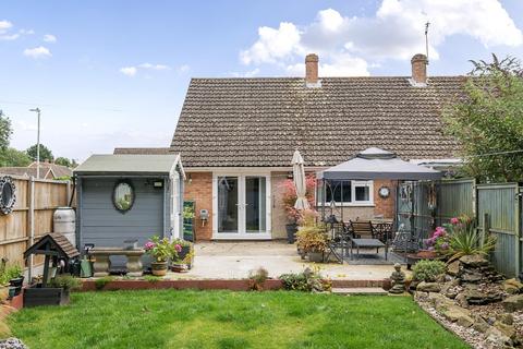 2 bedroom semi-detached bungalow for sale, Yeoman Gardens, Willesborough, Ashford