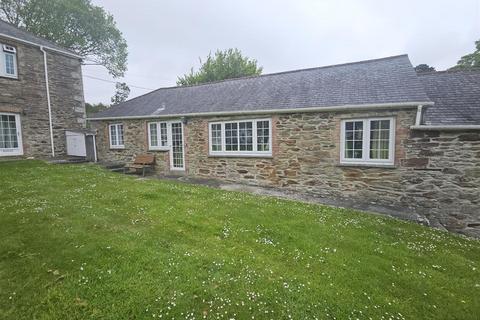 1 bedroom character property for sale, Perranzabuloe, Truro