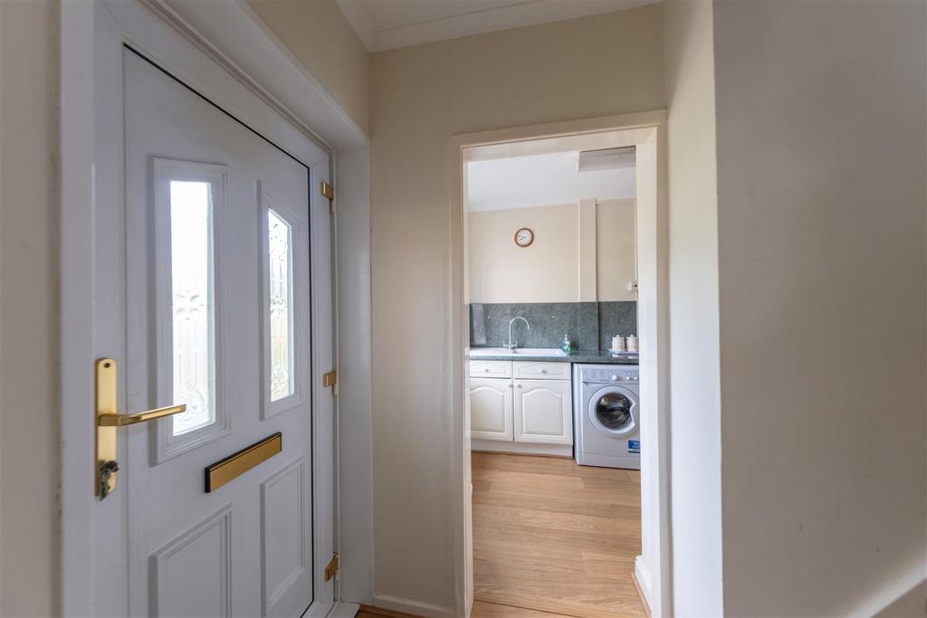 1 Edgewell Lane-013.jpg