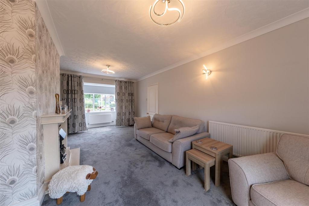 1 Edgewell Lane-010.jpg
