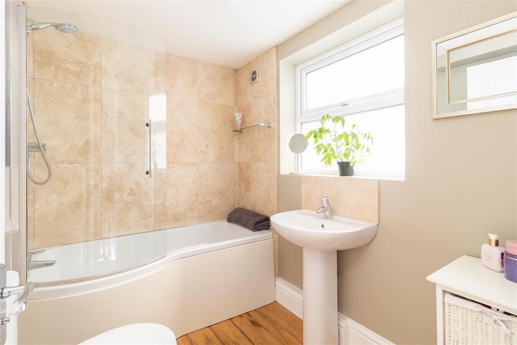 Ground floor bathroom
