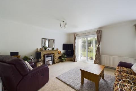 5 bedroom detached house for sale, Oakdale Meadow, Leeds