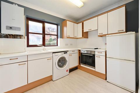 2 bedroom apartment for sale, Woodlands Lane, Chichester