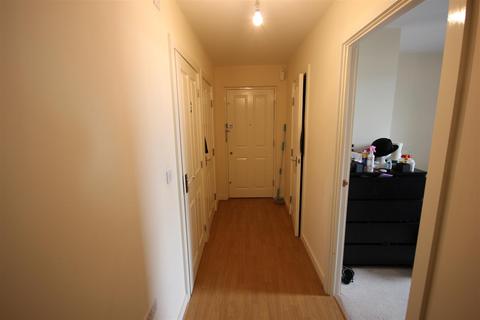 2 bedroom apartment to rent, Flora Court, 25 Fortune Avenue